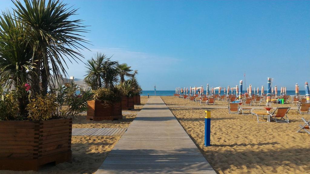Appartamenti Narcisi Bibione Ngoại thất bức ảnh